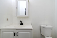 Mary Ave-112