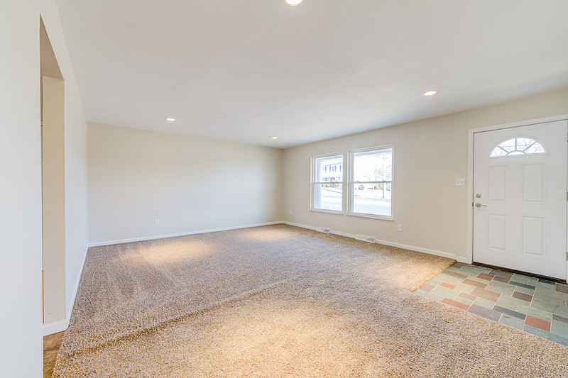 Saint Louis Real Estate Photography by Mark Lamartina | Howdershell Rd 7057