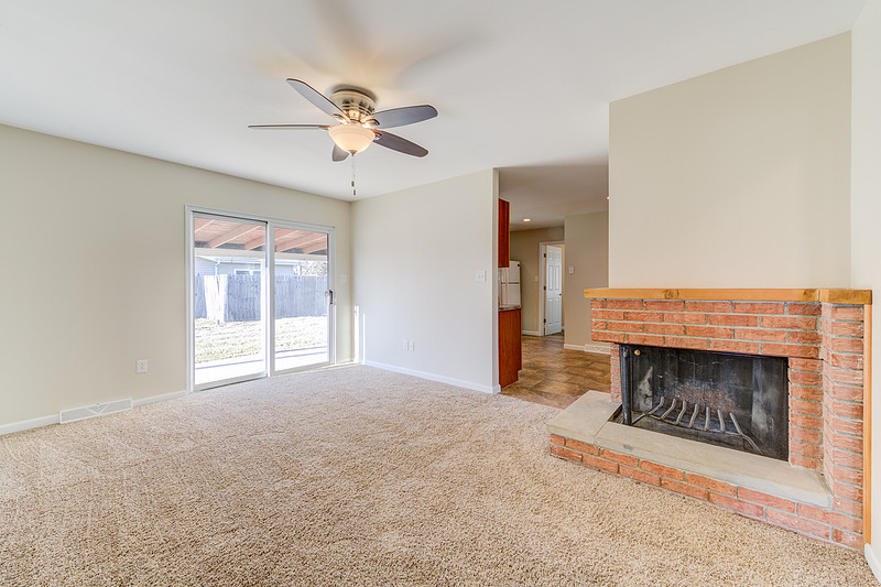 Saint Louis Real Estate Photography by Mark Lamartina | Howdershell Rd 7057
