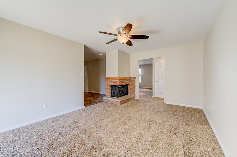 Saint Louis Real Estate Photography by Mark Lamartina | Howdershell Rd 7057