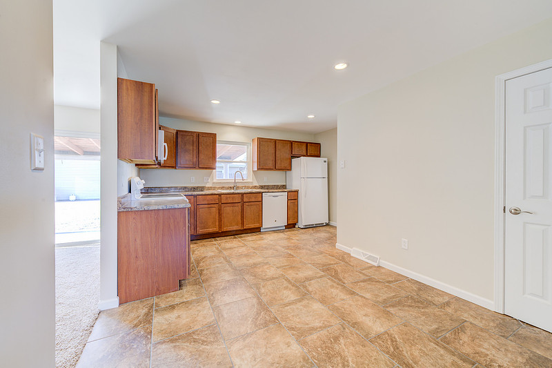 Saint Louis Real Estate Photography by Mark Lamartina | Howdershell Rd 7057