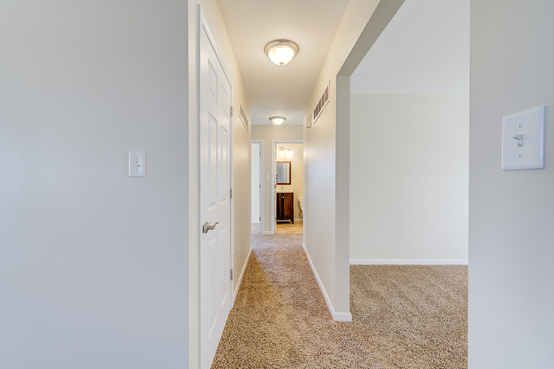 Saint Louis Real Estate Photography by Mark Lamartina | Howdershell Rd 7057