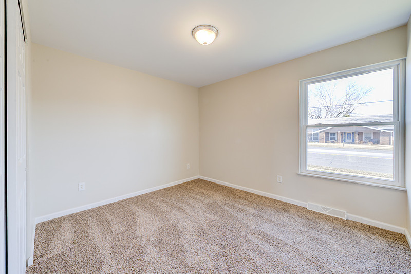 Saint Louis Real Estate Photography by Mark Lamartina | Howdershell Rd 7057