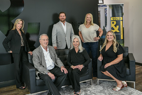 Lamartina Group Photo Shoot 4-15-26 2-102
