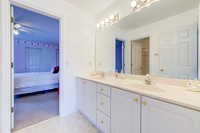 Huntleigh Manor-4