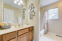 Huntleigh Manor-10