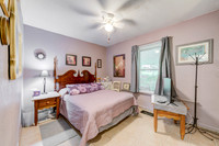 Decker Ave-18