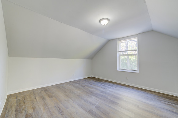 Mary Ave-119