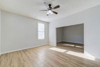Mary Ave-106