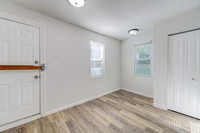 Mary Ave-116