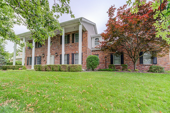 Bluff Manor -107