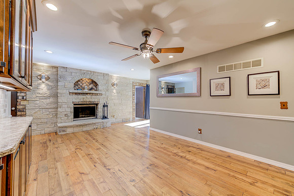 Larkspur-2025