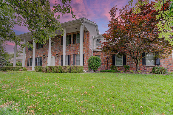 Bluff Manor -106